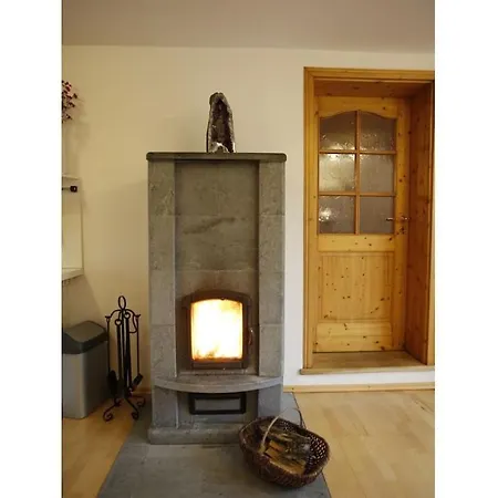 With 2 Bedrooms * Schwollen