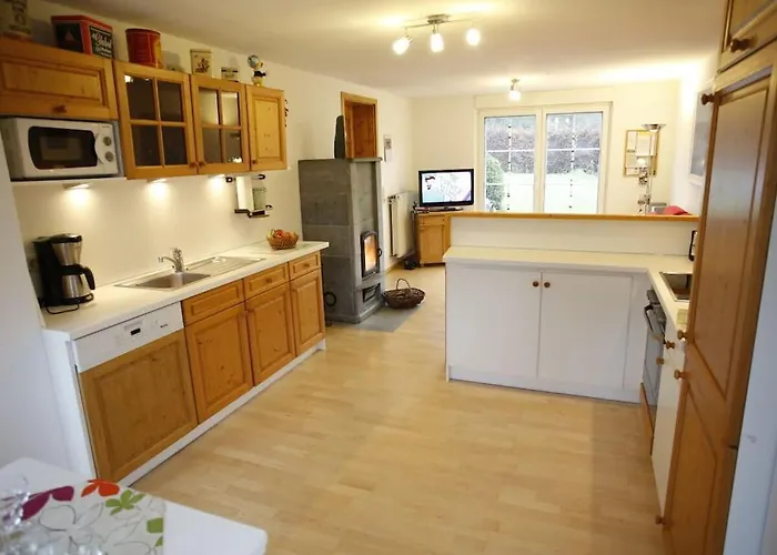 With 2 Bedrooms Holiday home