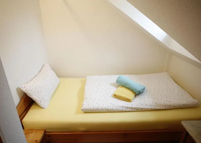 With 2 Bedrooms Holiday home