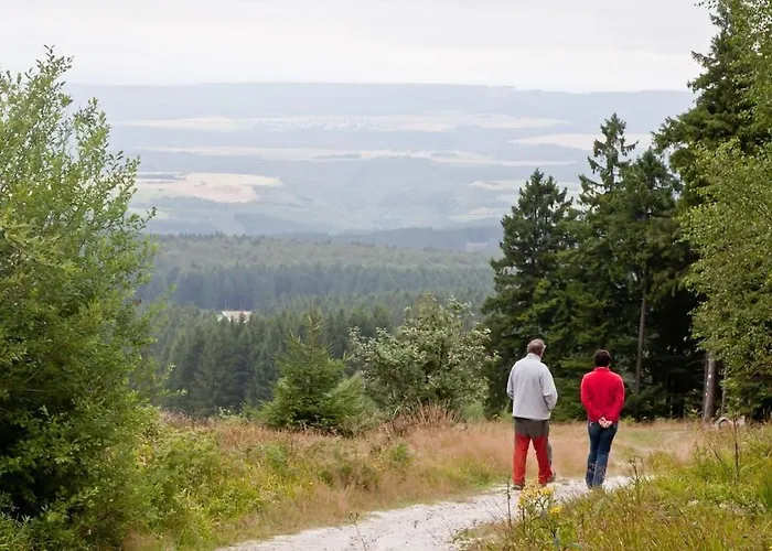 With 2 Bedrooms Schwollen